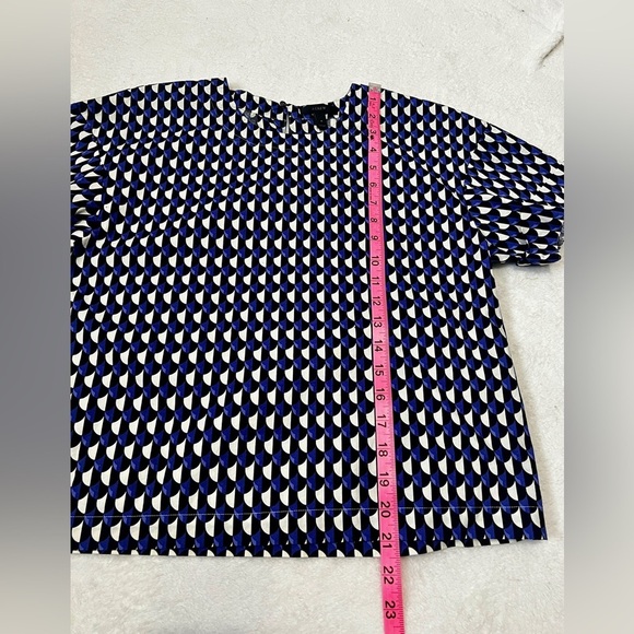 J. Crew Geometric Boxy Cropped Short Sleeve Blouse - Size 4 - Picture 9 of 9